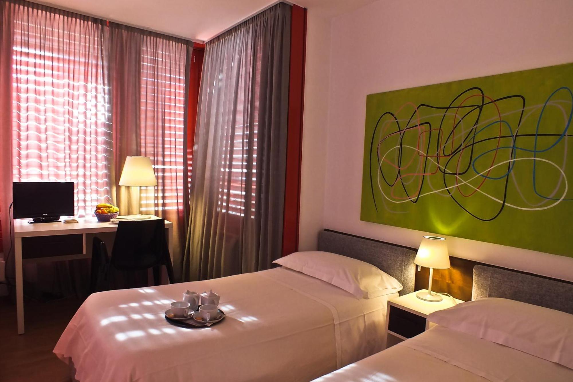 Hotel Garni Centro Chiasso Buitenkant foto
